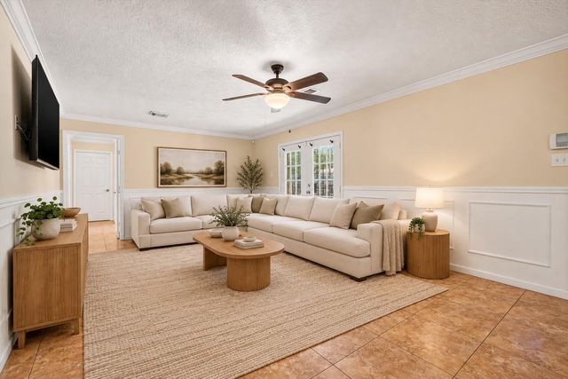 4018 Wuthering Heights Drive, Houston, TX 77045