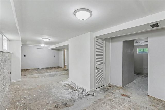 339 W Oak Street, Trimble, MO 64492