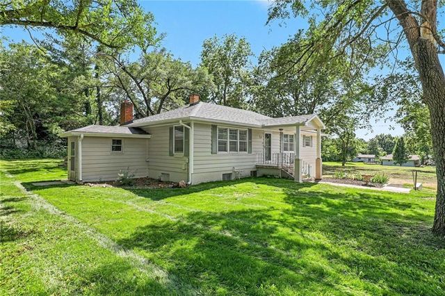 339 W Oak Street, Trimble, MO 64492