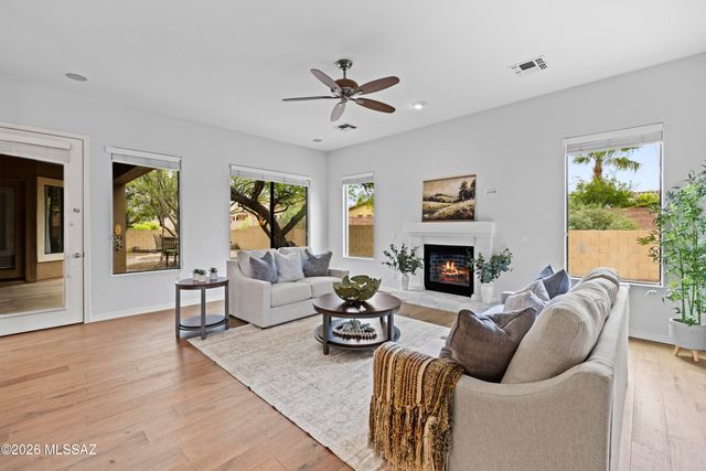 11946 N Copper Sky Place, Oro Valley, AZ 85737