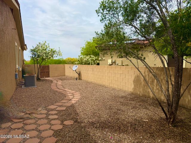 11946 N Copper Sky Place, Oro Valley, AZ 85737