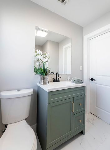 4856 Wick Drive, Oak Lawn, IL 60453