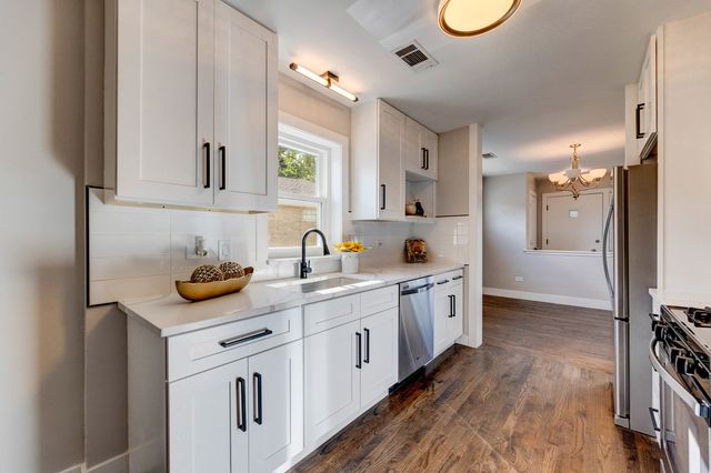 4856 Wick Drive, Oak Lawn, IL 60453