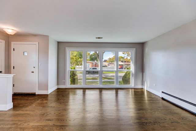 4856 Wick Drive, Oak Lawn, IL 60453