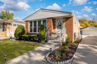 4856 Wick Drive, Oak Lawn, IL 60453