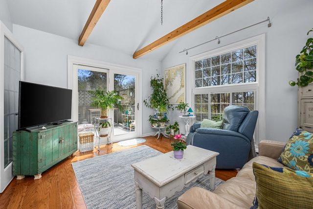 1 Outward Reach, Yarmouth, MA 02675