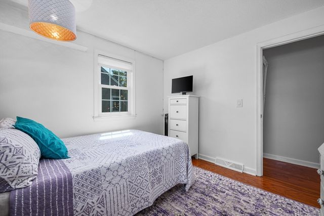 1 Outward Reach, Yarmouth, MA 02675