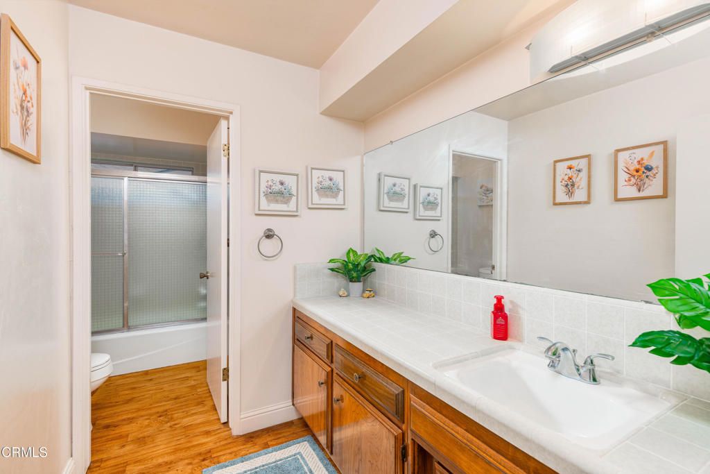 Image 26 of property listing at 416 Bermuda Street, Bakersfield, CA 93309