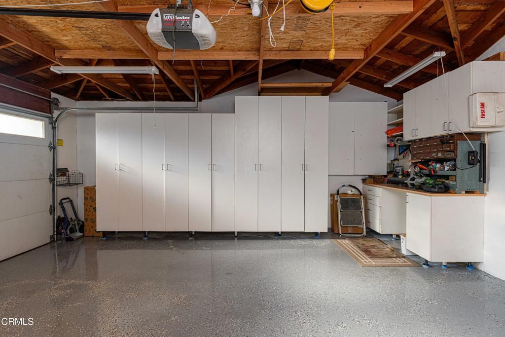 Image 29 of property listing at 416 Bermuda Street, Bakersfield, CA 93309