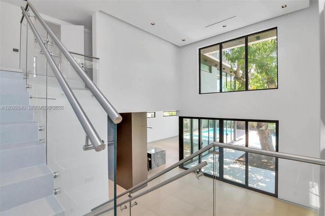 125 SW 29th Road, Miami, FL 33129