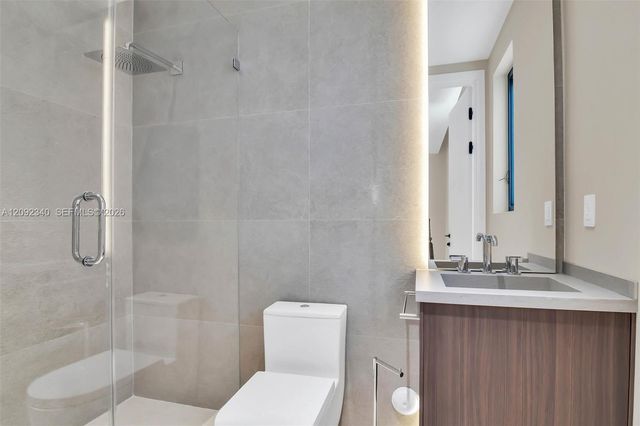 125 SW 29th Road, Miami, FL 33129