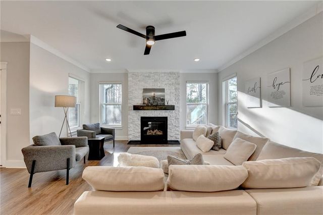 5415 Summer Spruce Place, Buford, GA 30518