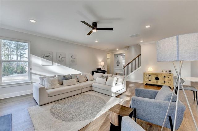 5415 Summer Spruce Place, Buford, GA 30518