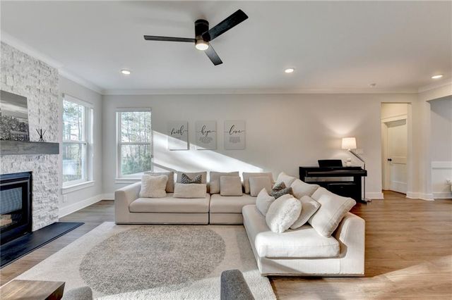 5415 Summer Spruce Place, Buford, GA 30518