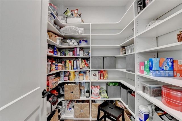 5415 Summer Spruce Place, Buford, GA 30518