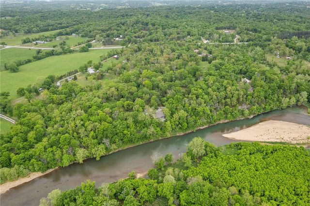 17859 Old Highway 68, Siloam Springs, AR 72761