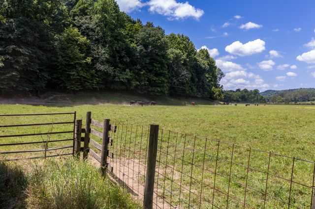 1636 White Oak Road, NW, Cleveland, TN 37312