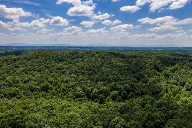 1636 White Oak Road, NW, Cleveland, TN 37312
