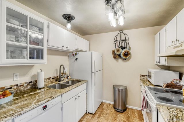 7872 W Glasgow Place, Littleton, CO 80128