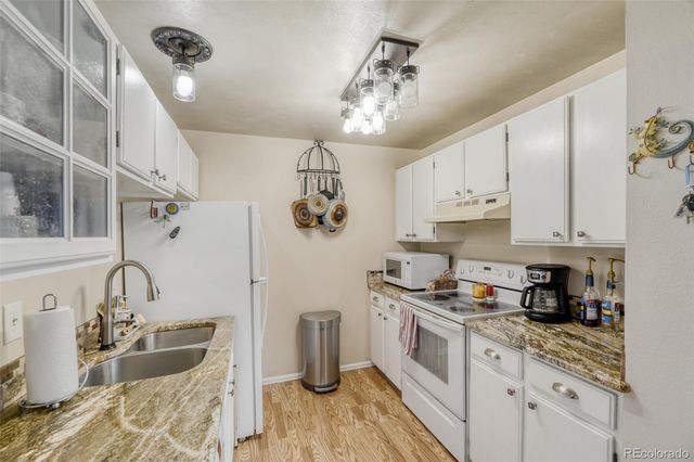 7872 W Glasgow Place, Littleton, CO 80128