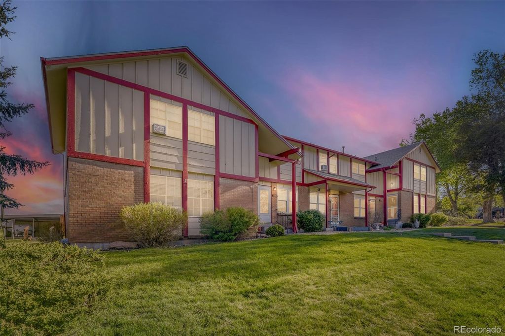 7872 W Glasgow Place, Littleton, CO 80128