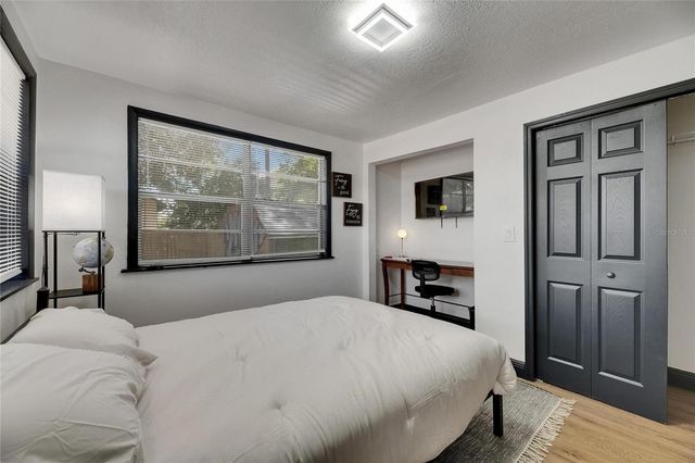 1009 E COLUMBUS DRIVE, Tampa, FL 33605