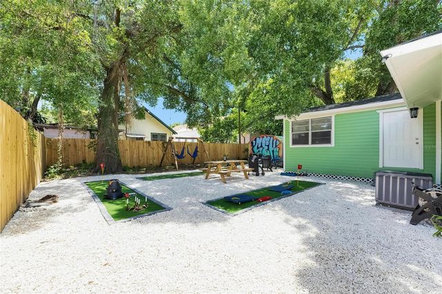 1009 E COLUMBUS DRIVE, Tampa, FL 33605