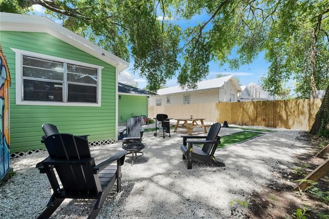 1009 E COLUMBUS DRIVE, Tampa, FL 33605