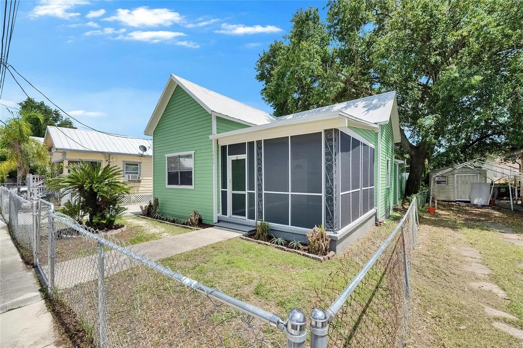 1009 E COLUMBUS DRIVE, Tampa, FL 33605