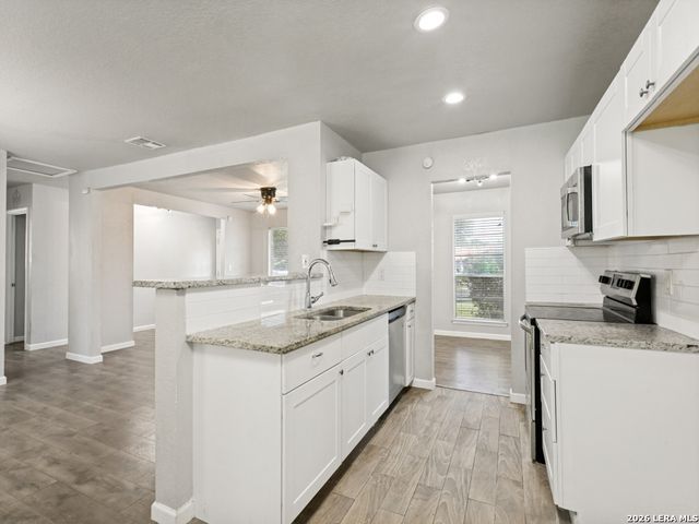 7247 GLEN HL, San Antonio, TX 78239