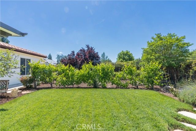715 Oriole Way, Paso Robles, CA 93446