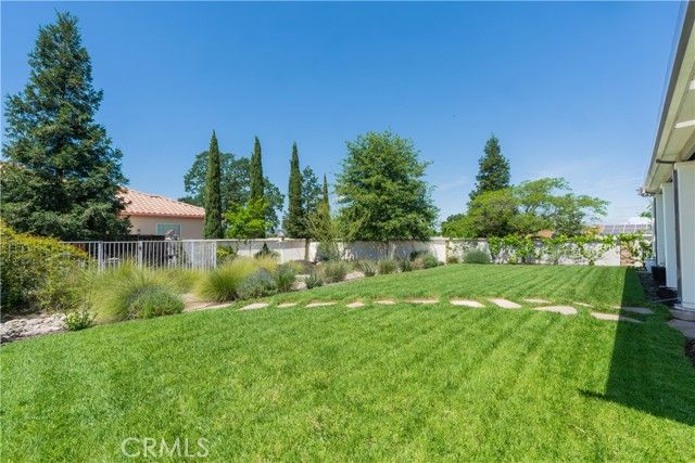 715 Oriole Way, Paso Robles, CA 93446