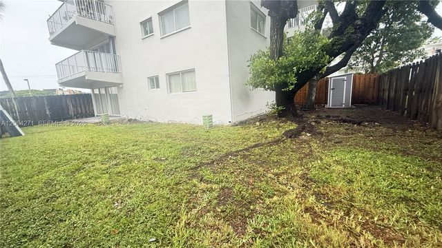 7737 SW 88th St C116, Miami, FL 33156