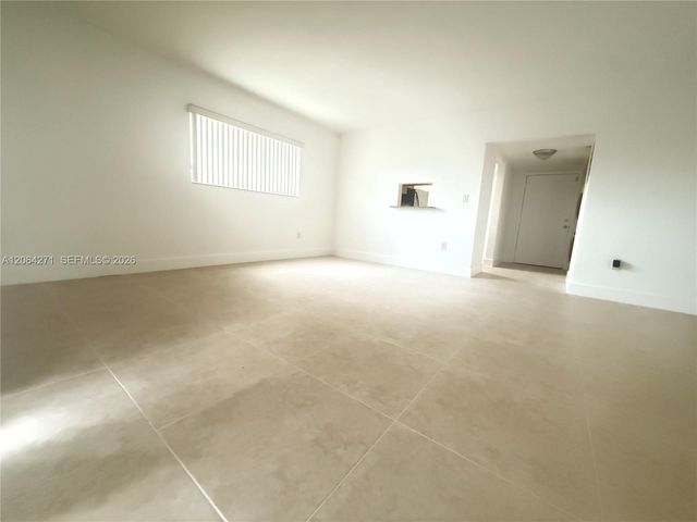7737 SW 88th St C116, Miami, FL 33156