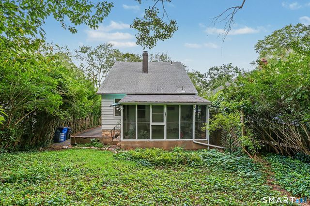 74 Huntington Avenue, New Haven, CT 06511