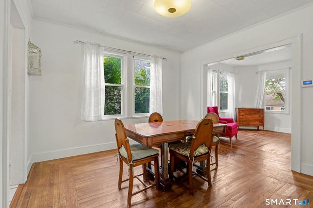 74 Huntington Avenue, New Haven, CT 06511