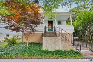74 Huntington Avenue, New Haven, CT 06511