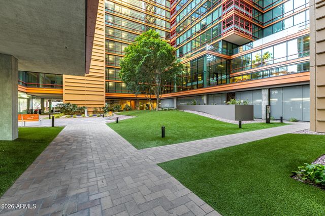 4808 N 24TH Street 1402, Phoenix, AZ 85016