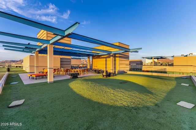 4808 N 24TH Street 1402, Phoenix, AZ 85016