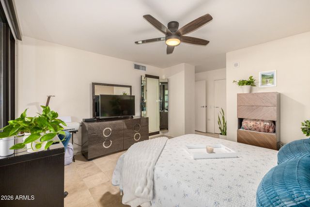 4808 N 24TH Street 1402, Phoenix, AZ 85016