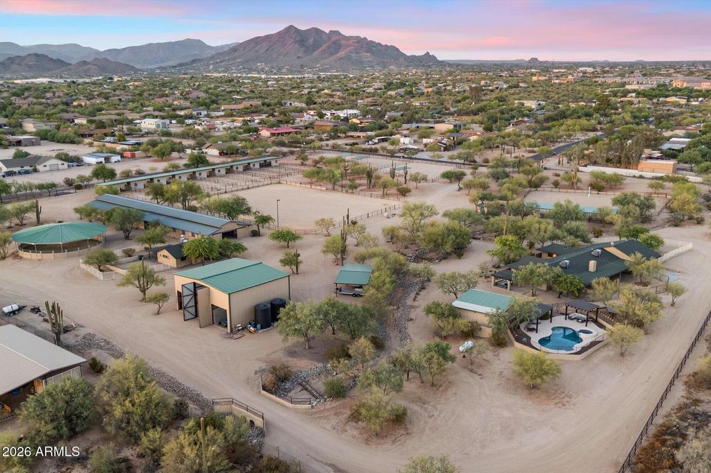 32624 N 46TH Street, Cave Creek, AZ 85331 — exterior