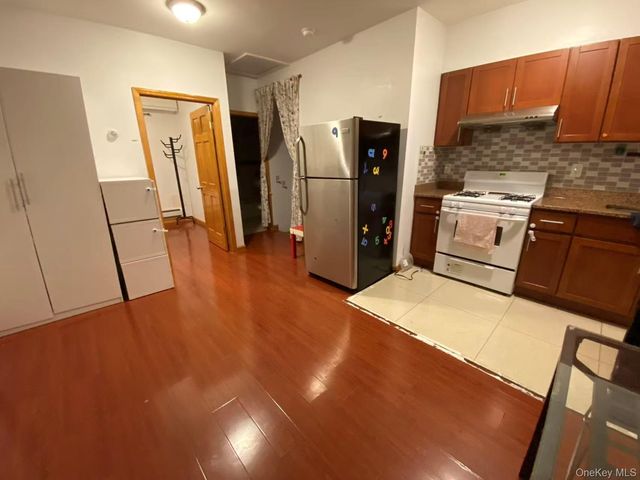 53-39 80th Street 2F, Elmhurst, NY 11373