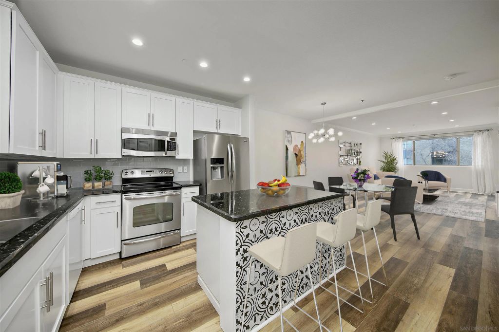 1601 India St 105, San Diego, CA 92101