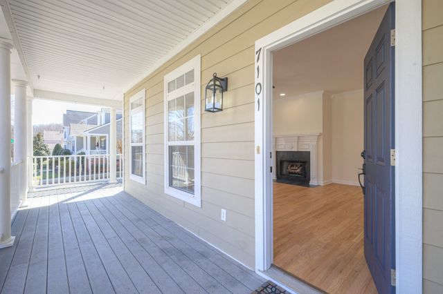 7101 Sunnywood Dr, Nashville, TN 37211