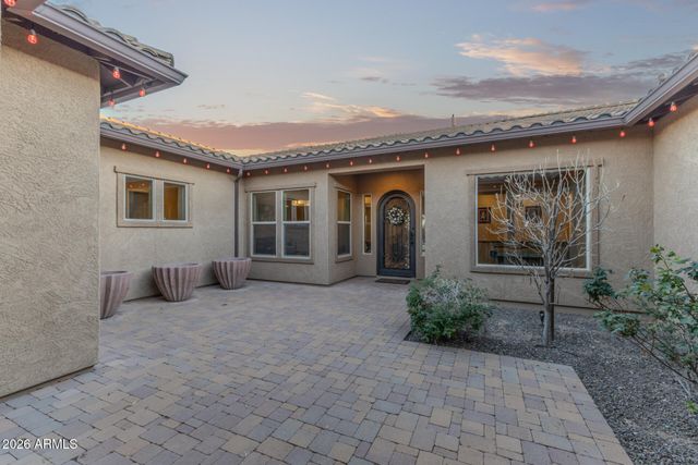 8691 W QUESTA Drive, Peoria, AZ 85383