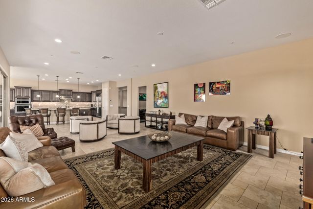 8691 W QUESTA Drive, Peoria, AZ 85383