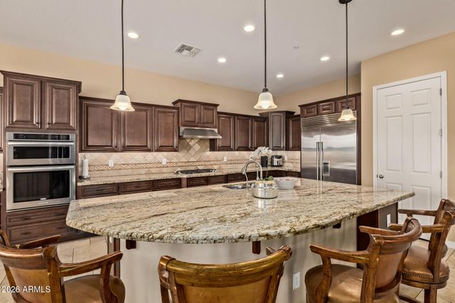 8691 W QUESTA Drive, Peoria, AZ 85383