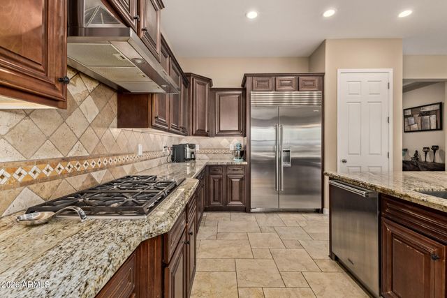 8691 W QUESTA Drive, Peoria, AZ 85383