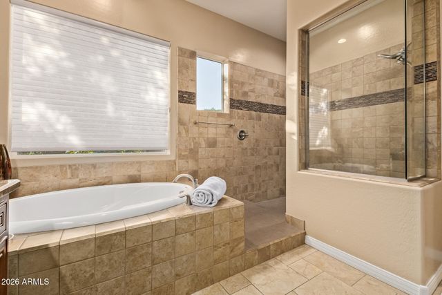 8691 W QUESTA Drive, Peoria, AZ 85383