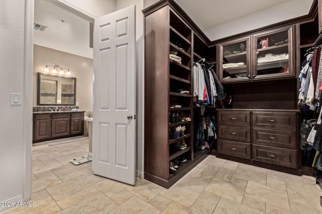 8691 W QUESTA Drive, Peoria, AZ 85383